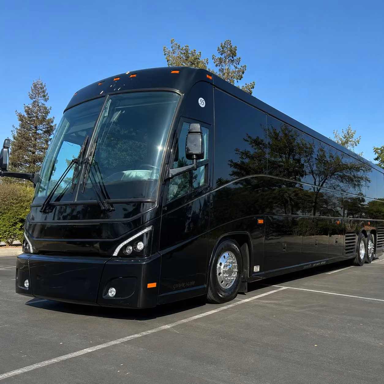 multi day charter bus rentals for hayward groups traveling to southern california or nevada